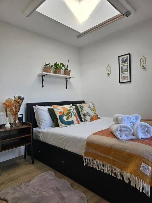 Апартаменти West Kensington Bright Flat Лондон Екстер'єр фото