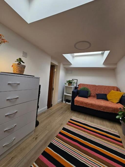 Апартаменти West Kensington Bright Flat Лондон Екстер'єр фото